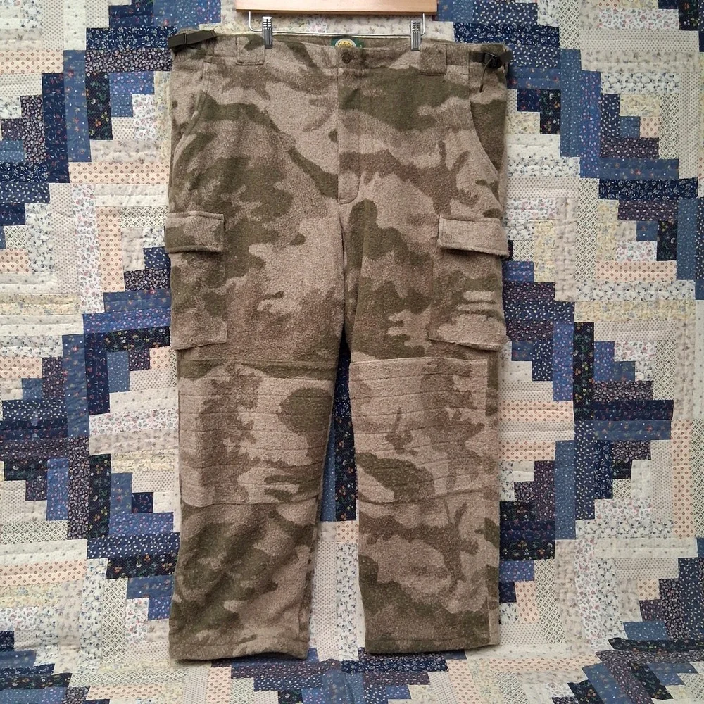 Cabelas Wooltimate Cargo Pants Mens 44 Regular Camo Windshear Heavyweight